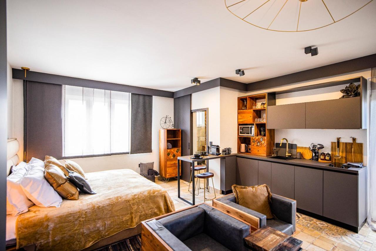 Ika Boutique Luxury Apartment